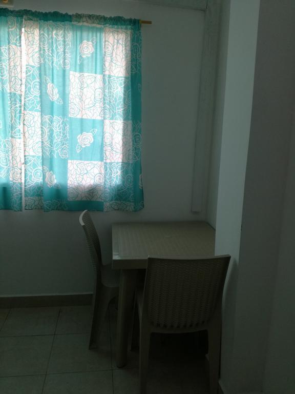 Francisco Habitaciones Manta Exterior photo